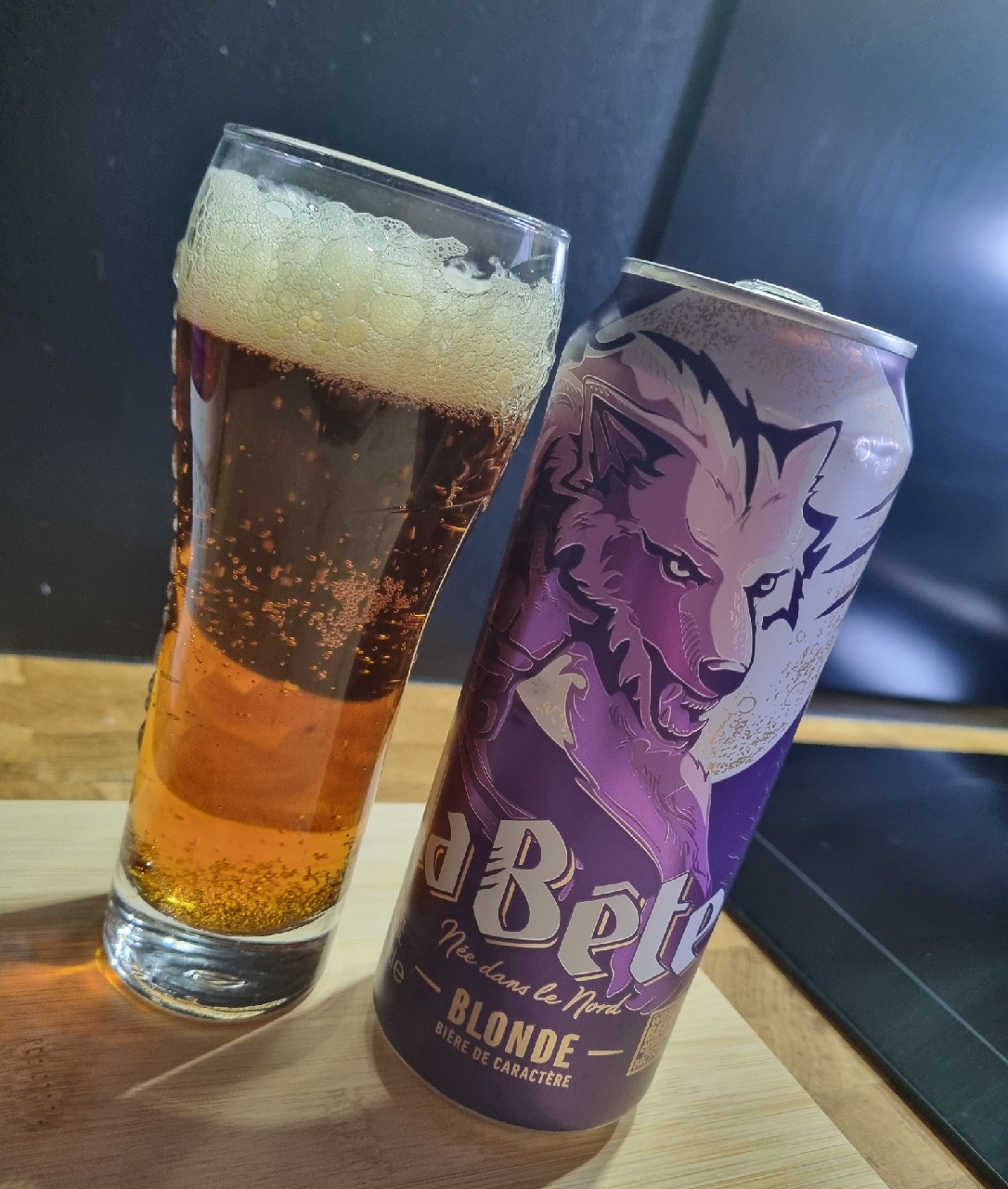 La Bête Blonde, France