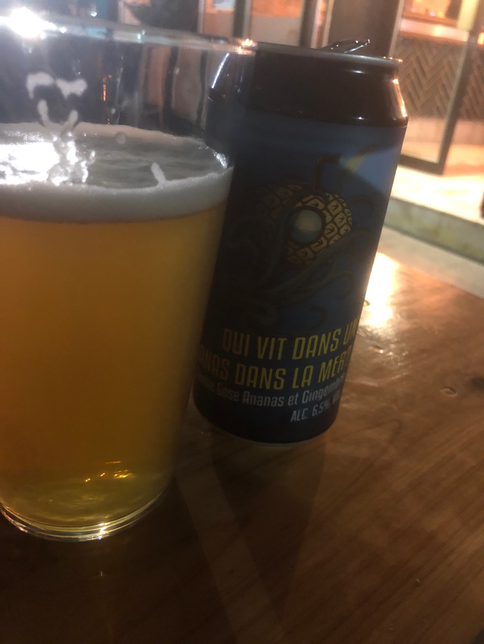 Qui Vit Dans Un Ananas Dans La Mer?, Brasserie Du Grand Paris