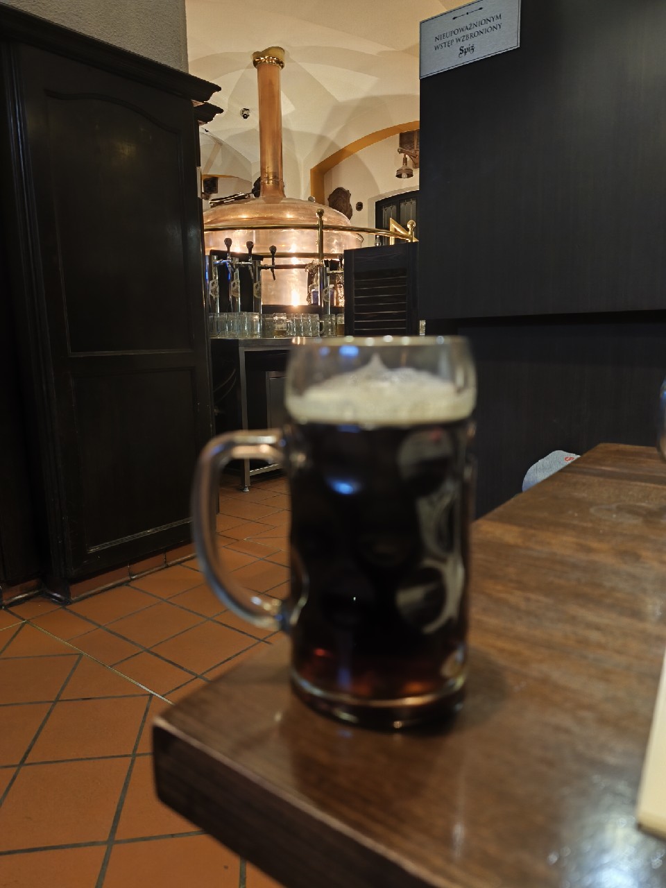 Spizowe Ciemne, Poland