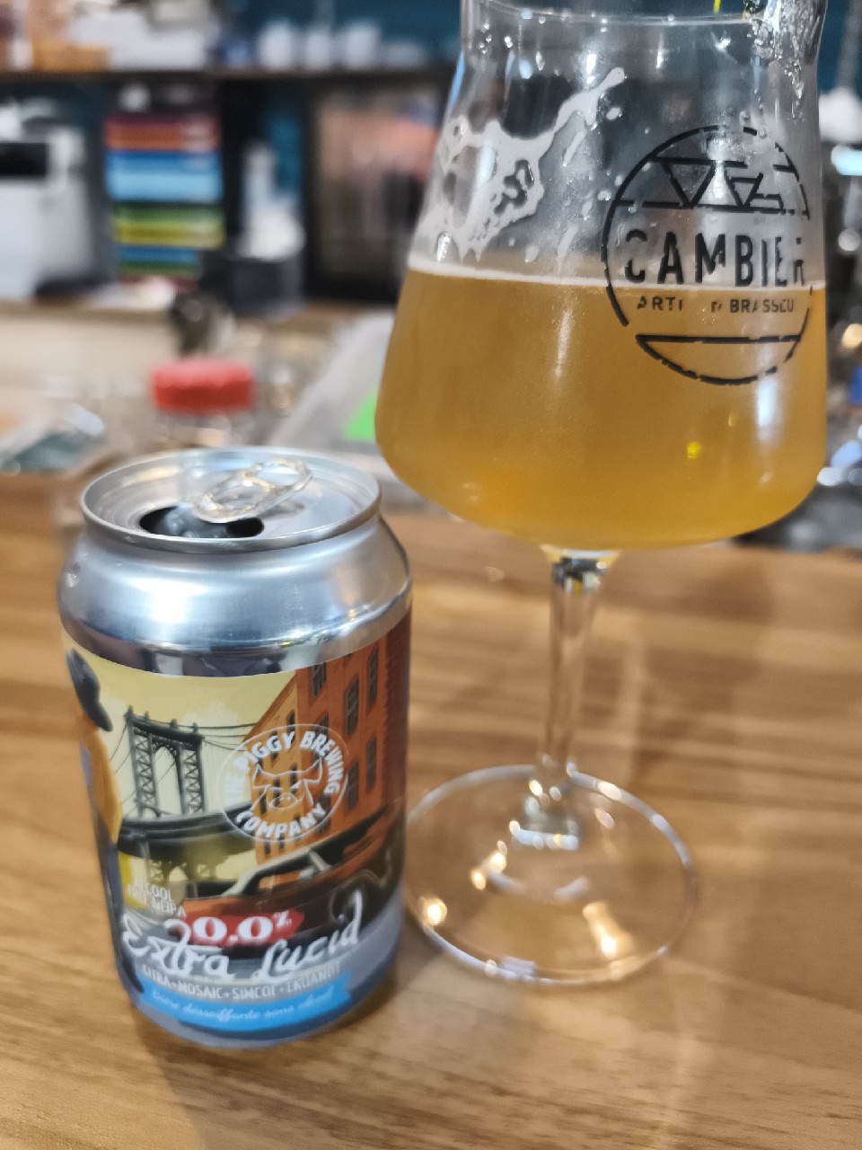 Extra Lucid, France