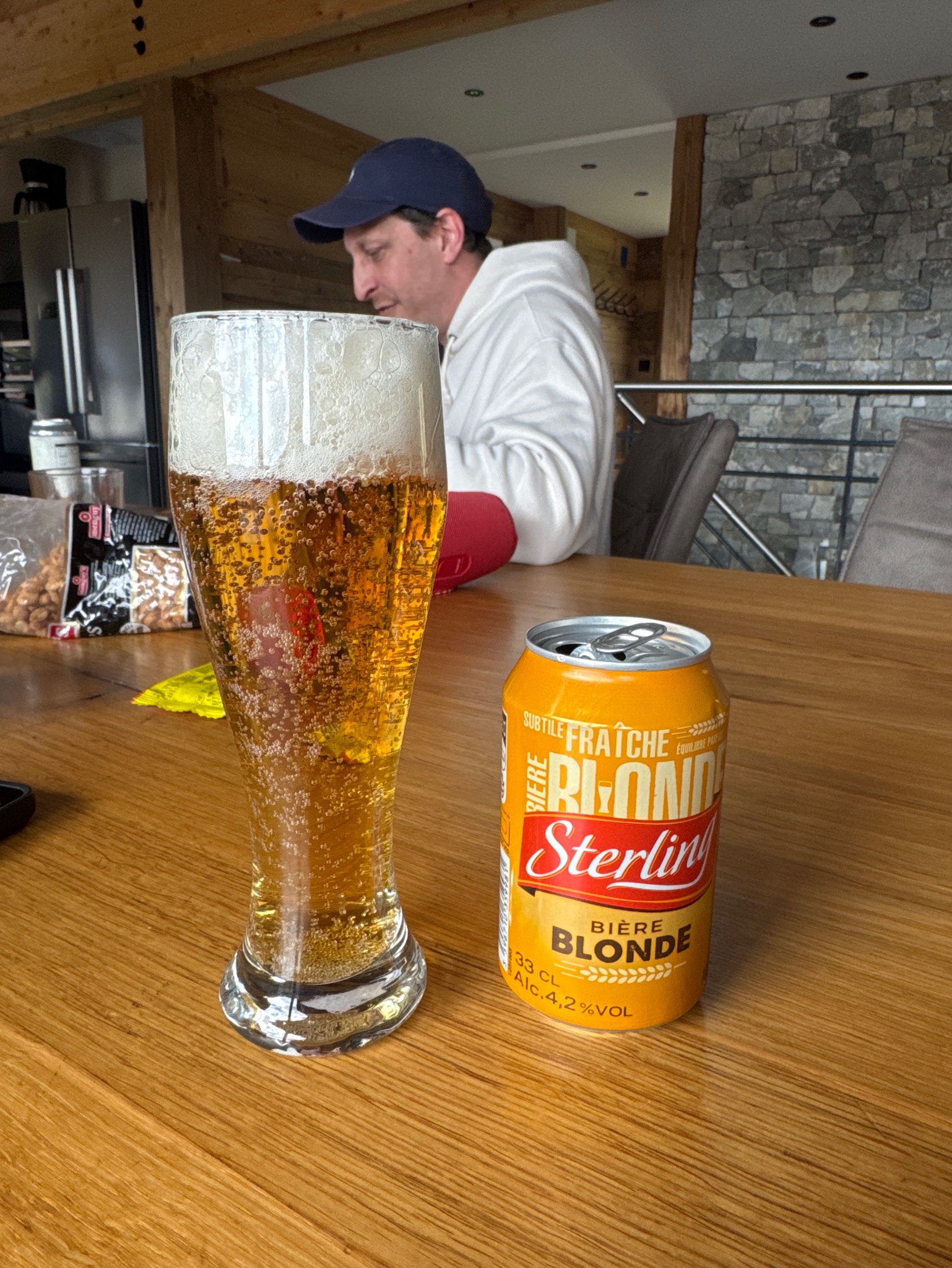 Sterling Blonde, Auchan