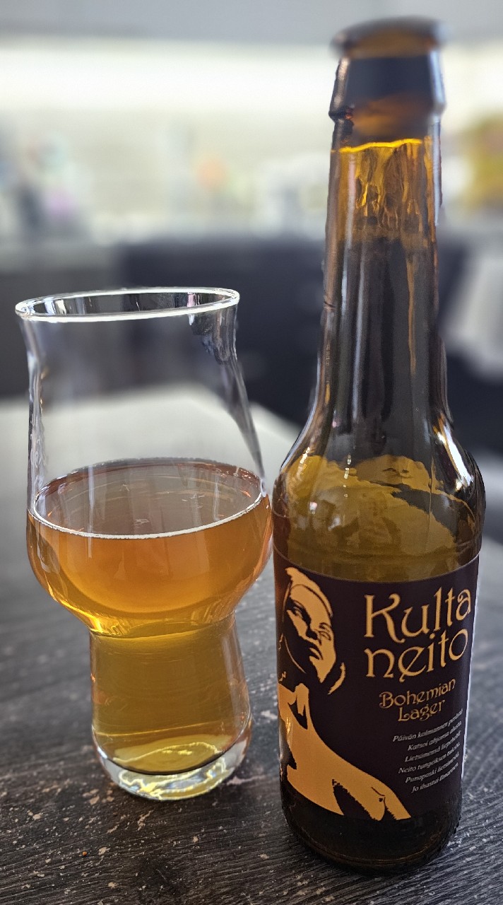 Kultaneito, Finland