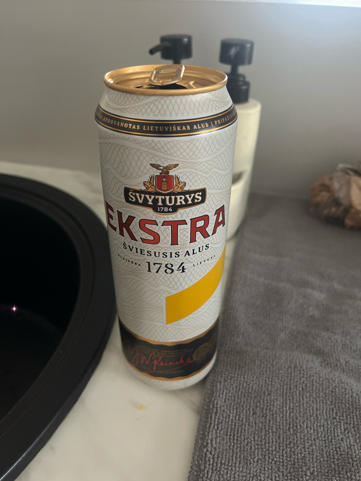 Ekstra / Ekstra Premium Beer, Švyturys (Carlsberg)