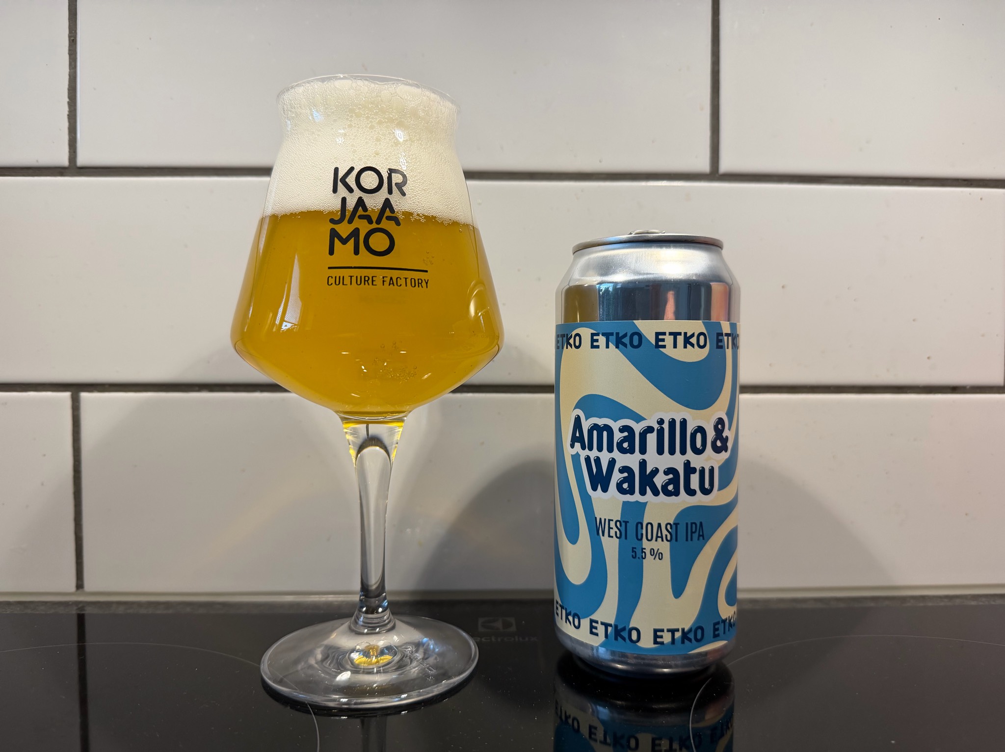 Amarillo & Wakatu, Finland