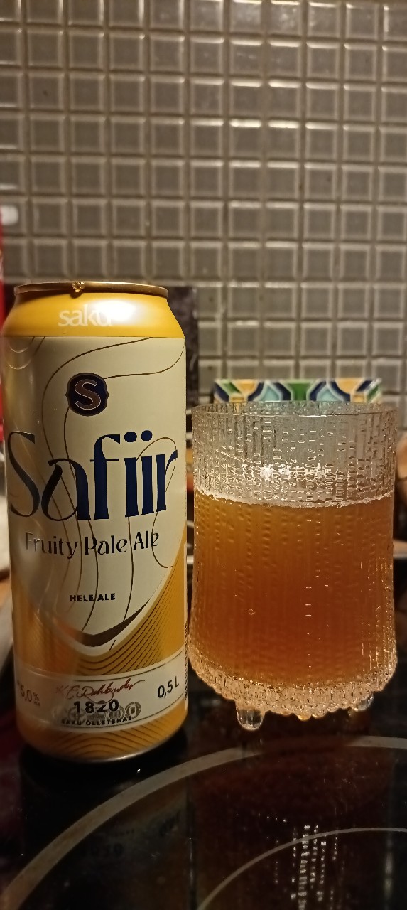 Safiir, Estonia