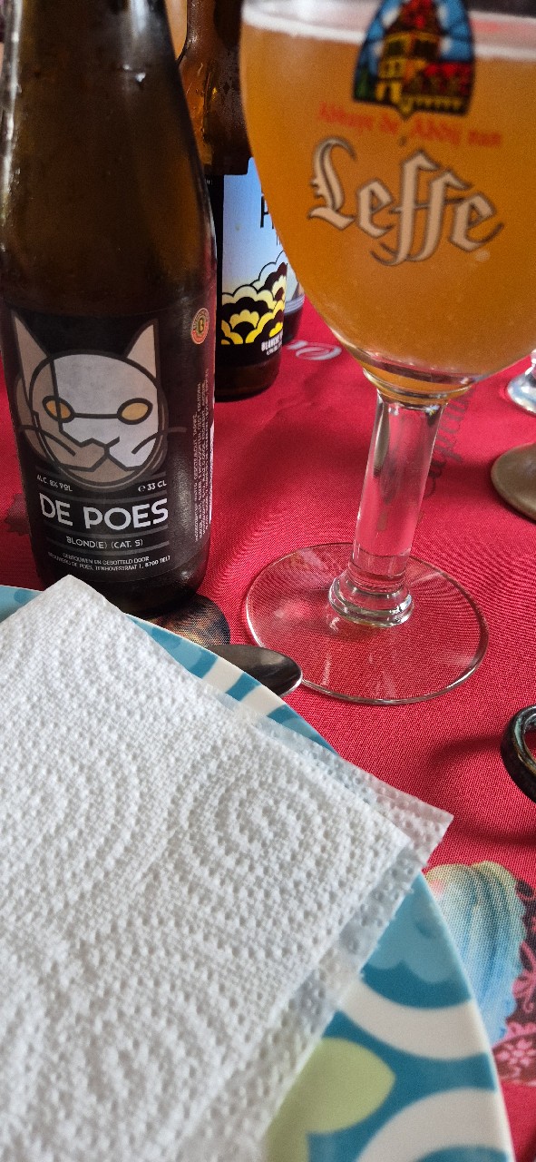 De Poes Blond(e) (Cat. 5), Belgium
