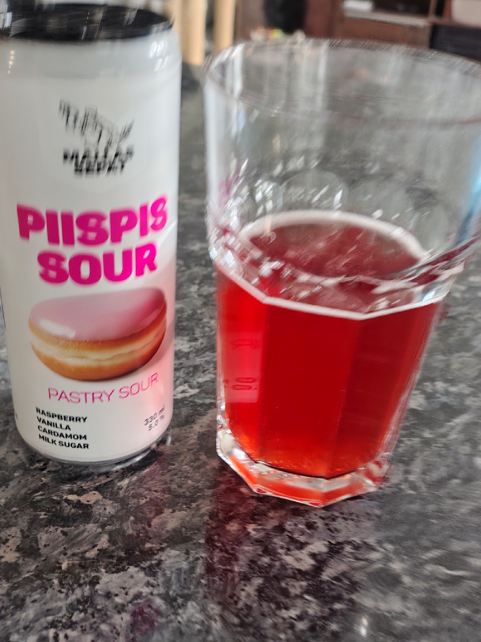 Piispis Sour, Finland