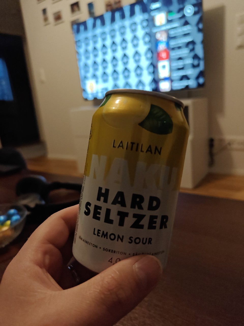 Naku Hard Seltzer Lemon Sour, Finland