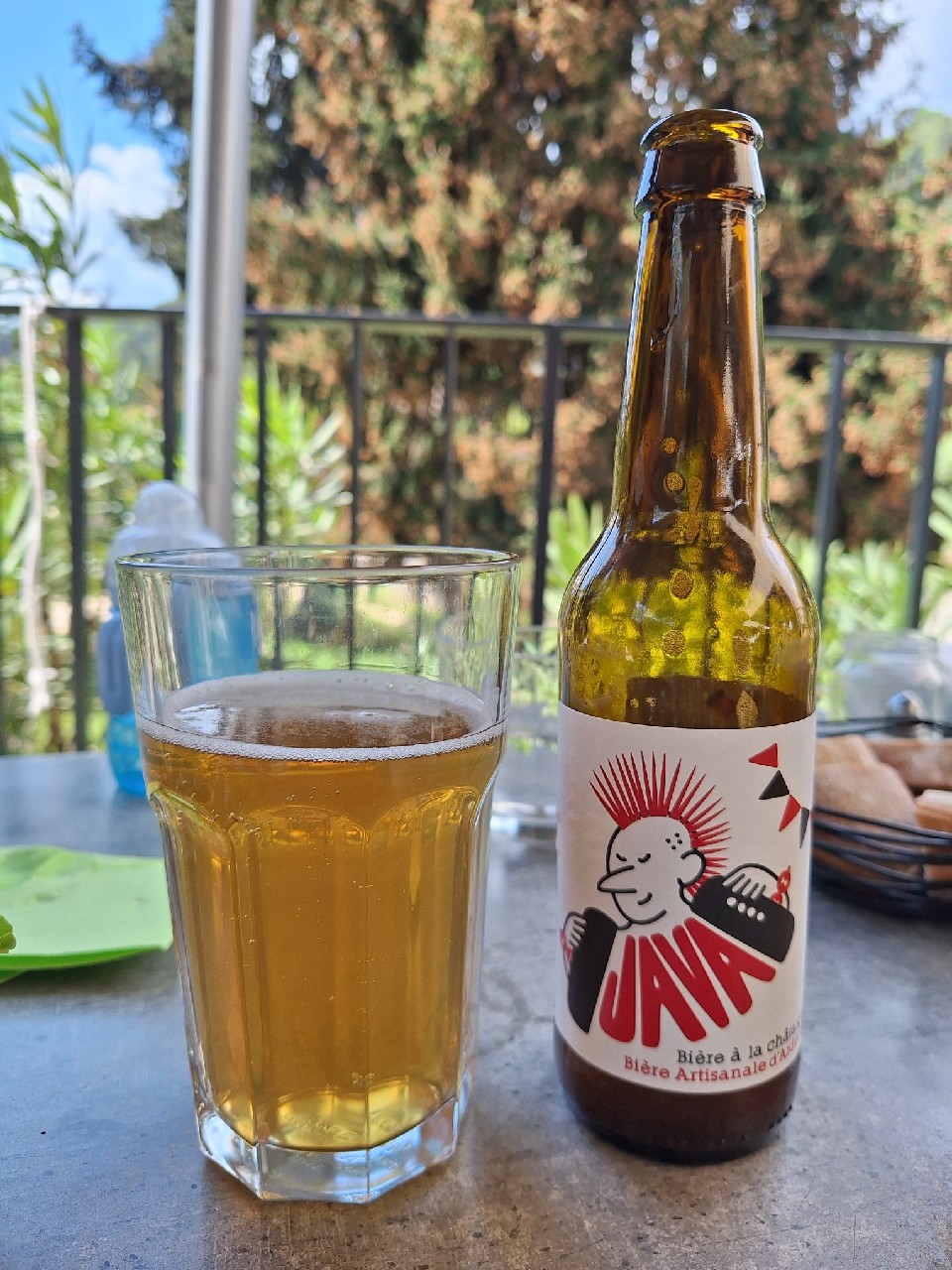 Java À La Châtaigne, Brasserie Java