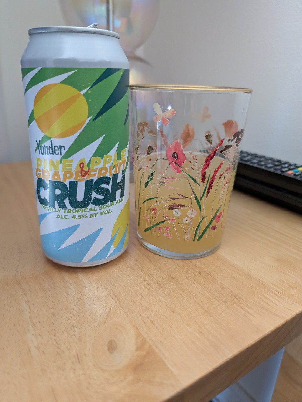 Pineapple & Grapefruit Crush, England