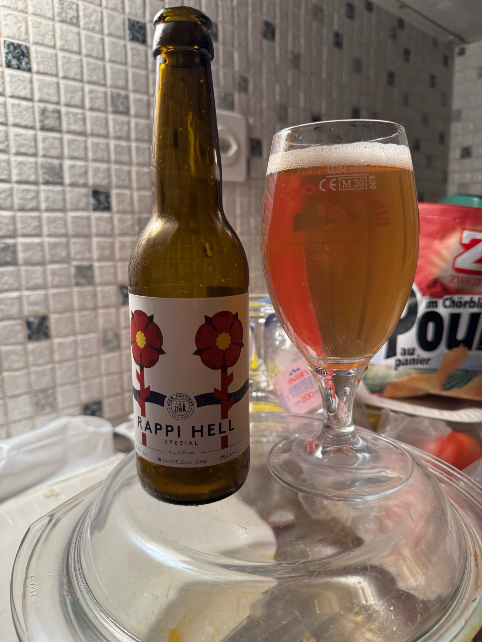 Rappi hell, Bier Factory - Brewery & Taproom