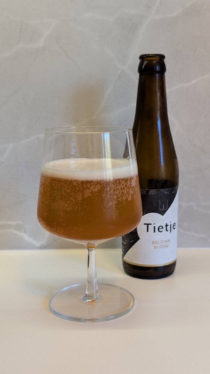 Tietje Belgian Blond, Belgium