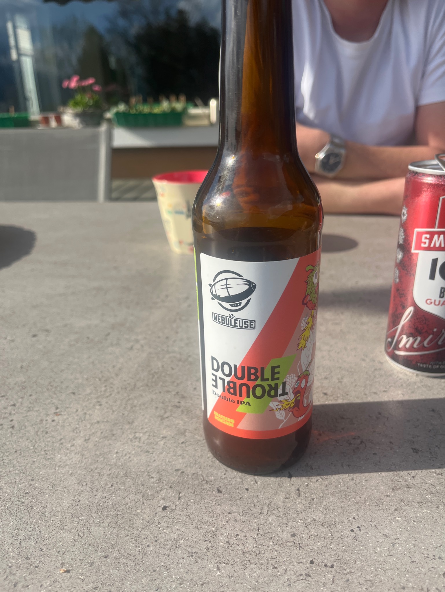 Hold Hop V6, La Nébuleuse