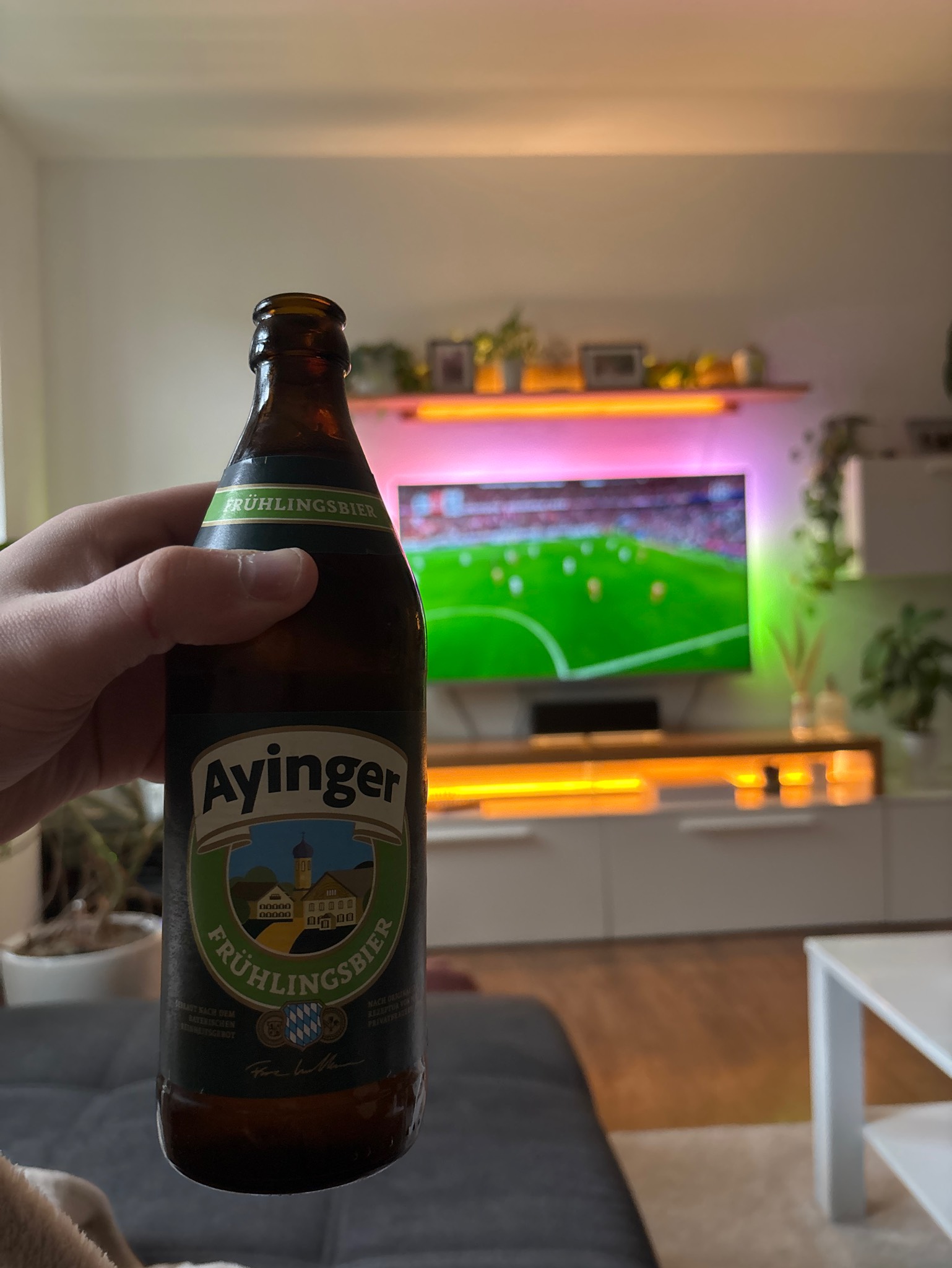 Ayinger Frühlingsbier, Ayinger Privatbrauerei