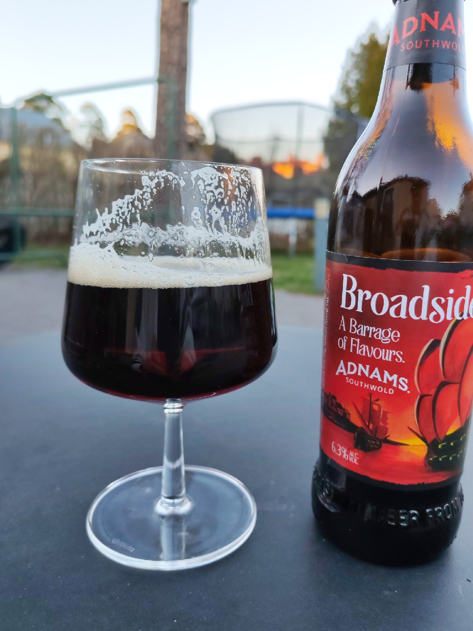 Broadside Strong Original, Adnams