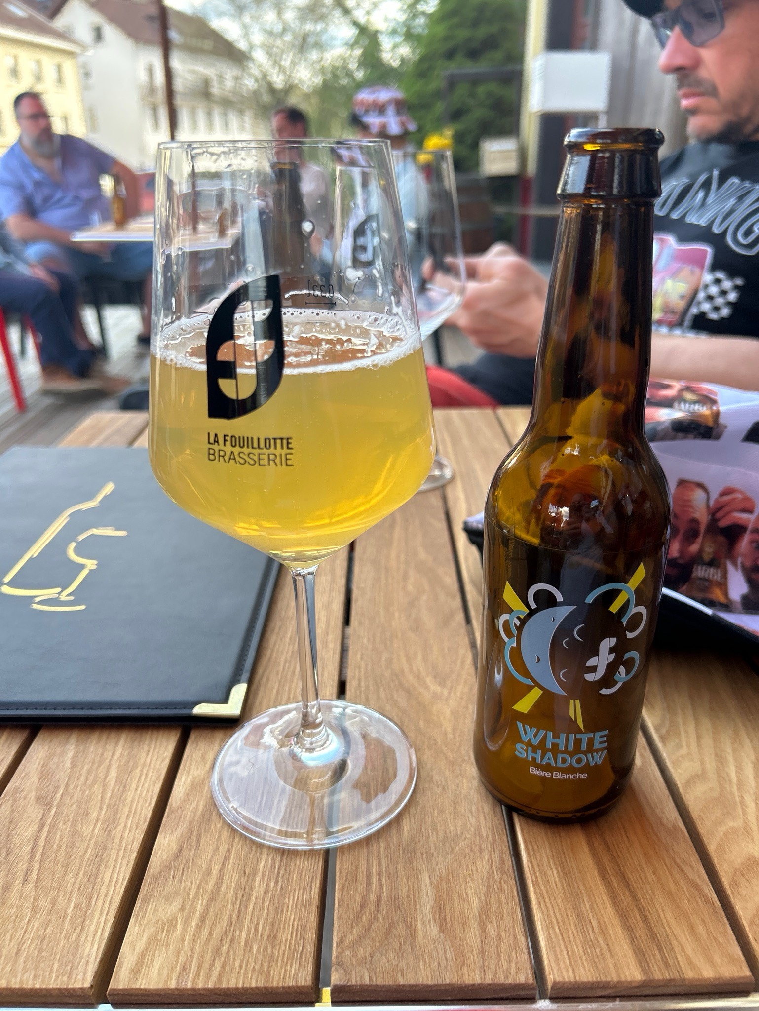 White Shadow, Brasserie La Fouillotte