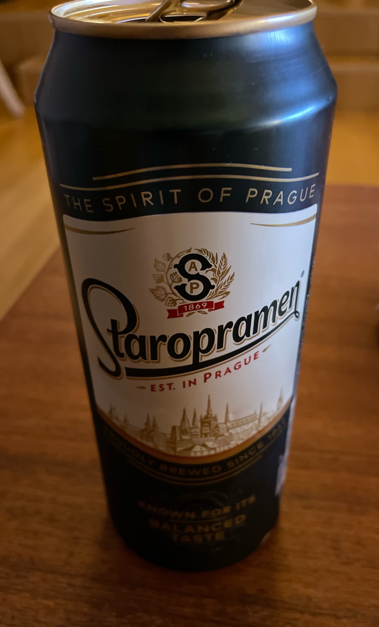 Staropramen / Staropramen Premium / Ležák, Pivovary Staropramen (MolsonCoors)