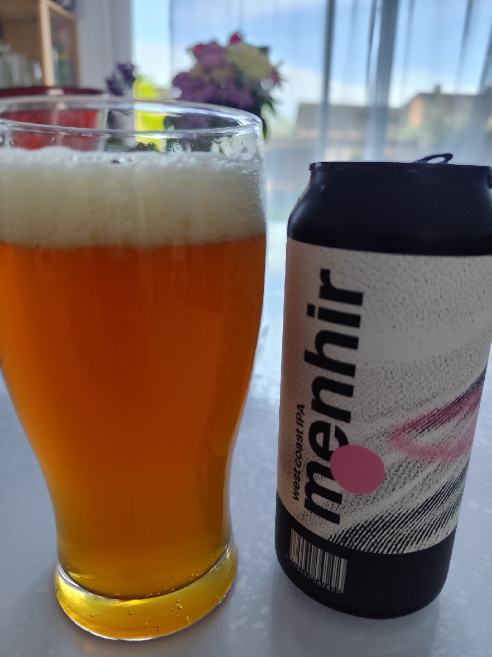 Menhir, Brasserie Smash