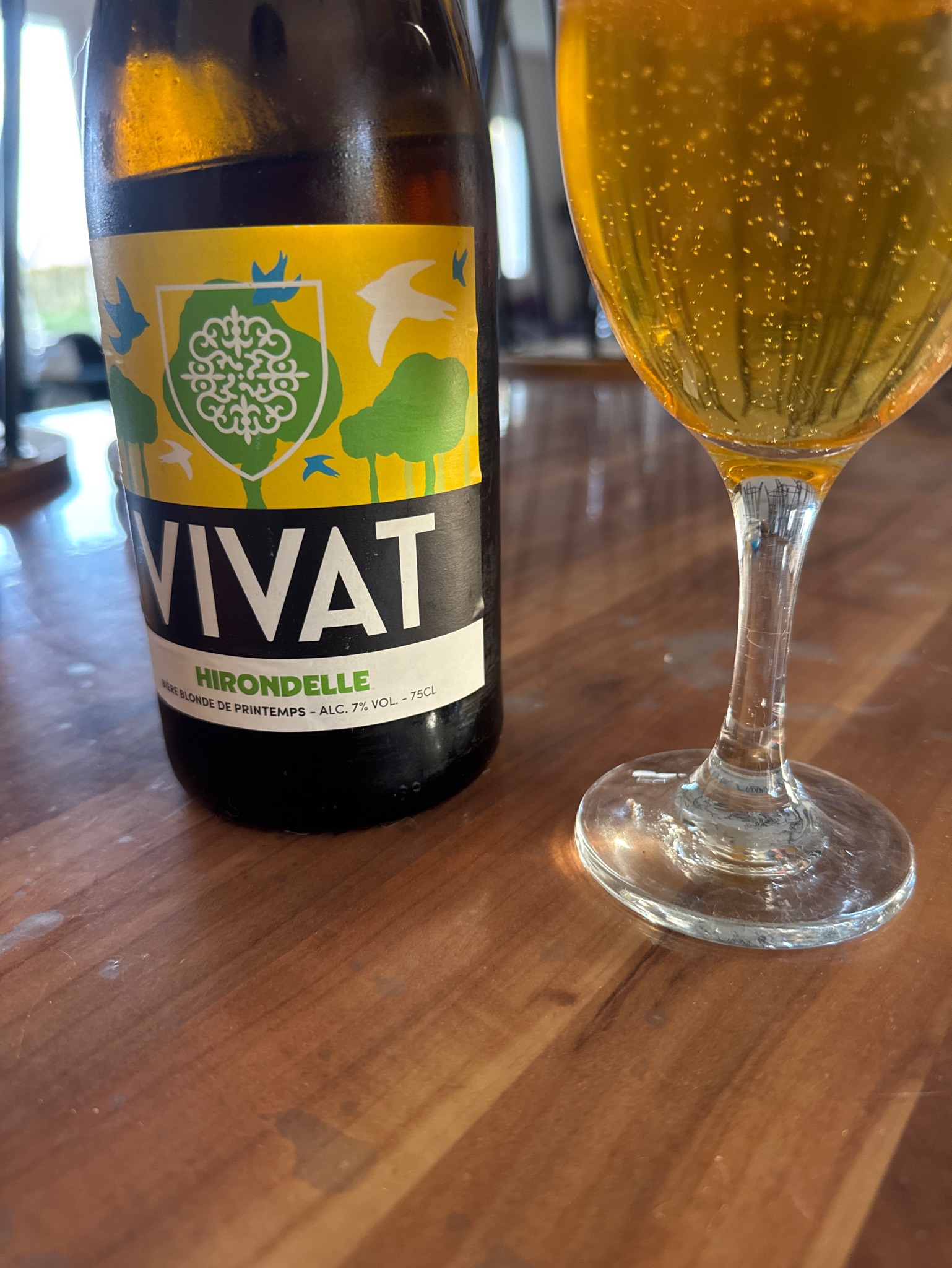Vivat hirondelle, Brasserie Vivat