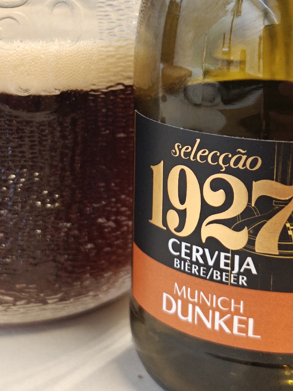 Super Bock Selecção 1927 Munich Dunkel, Super Bock Group