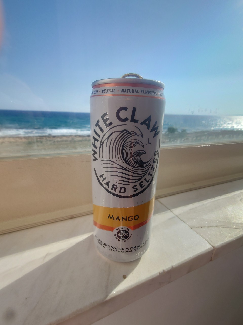 White Claw Mango, White Claw Seltzer Works