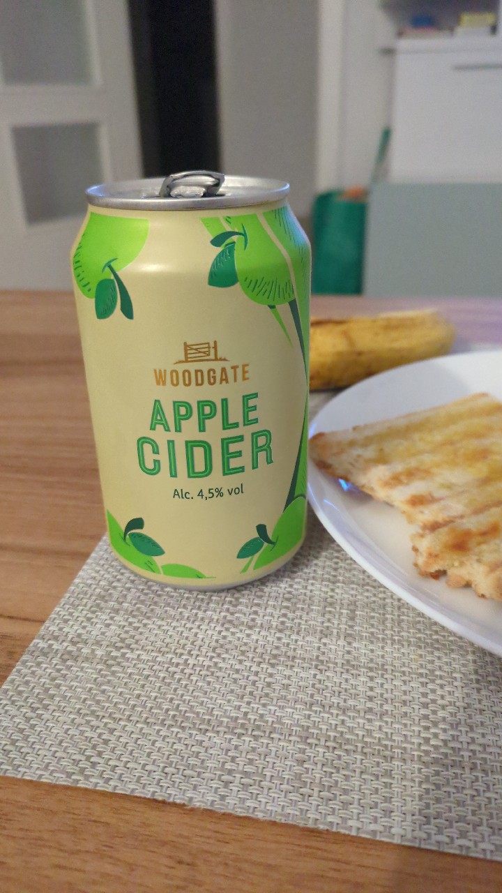 Woodgate Apple Cider / Original Apple Cider, England