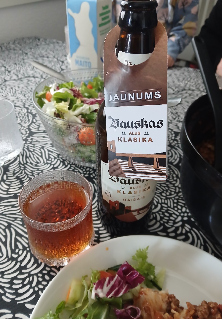 Klasika gaišais, Latvia