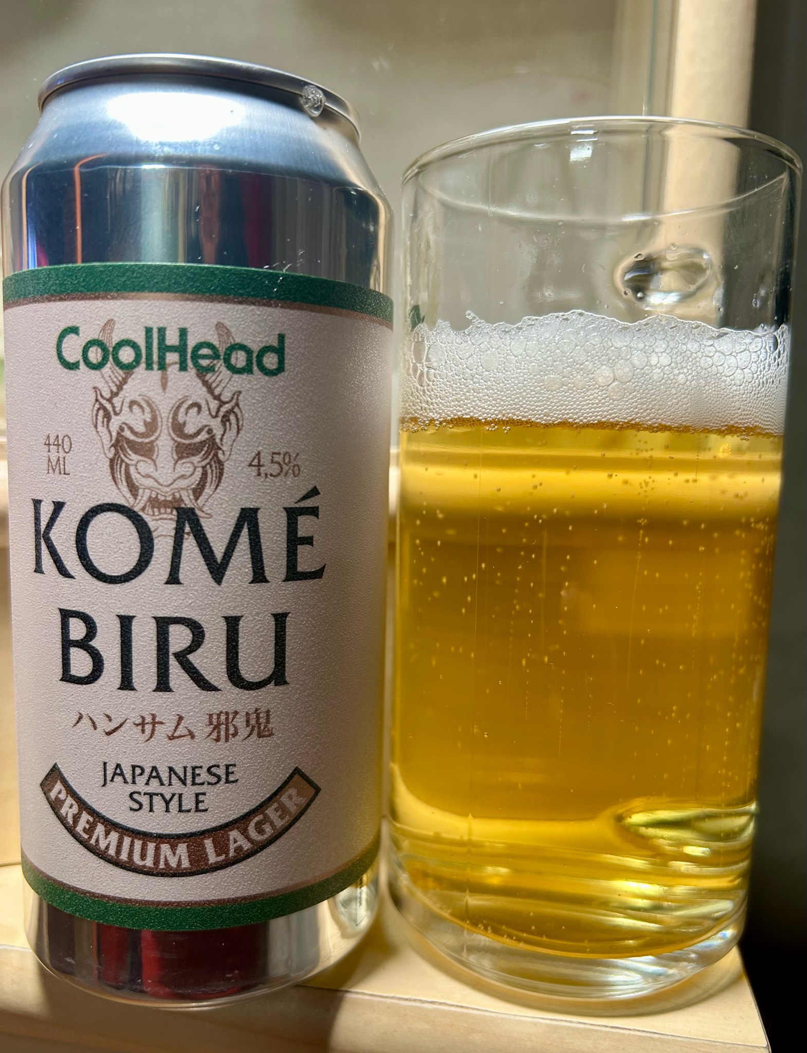 Komé Biru, Finland