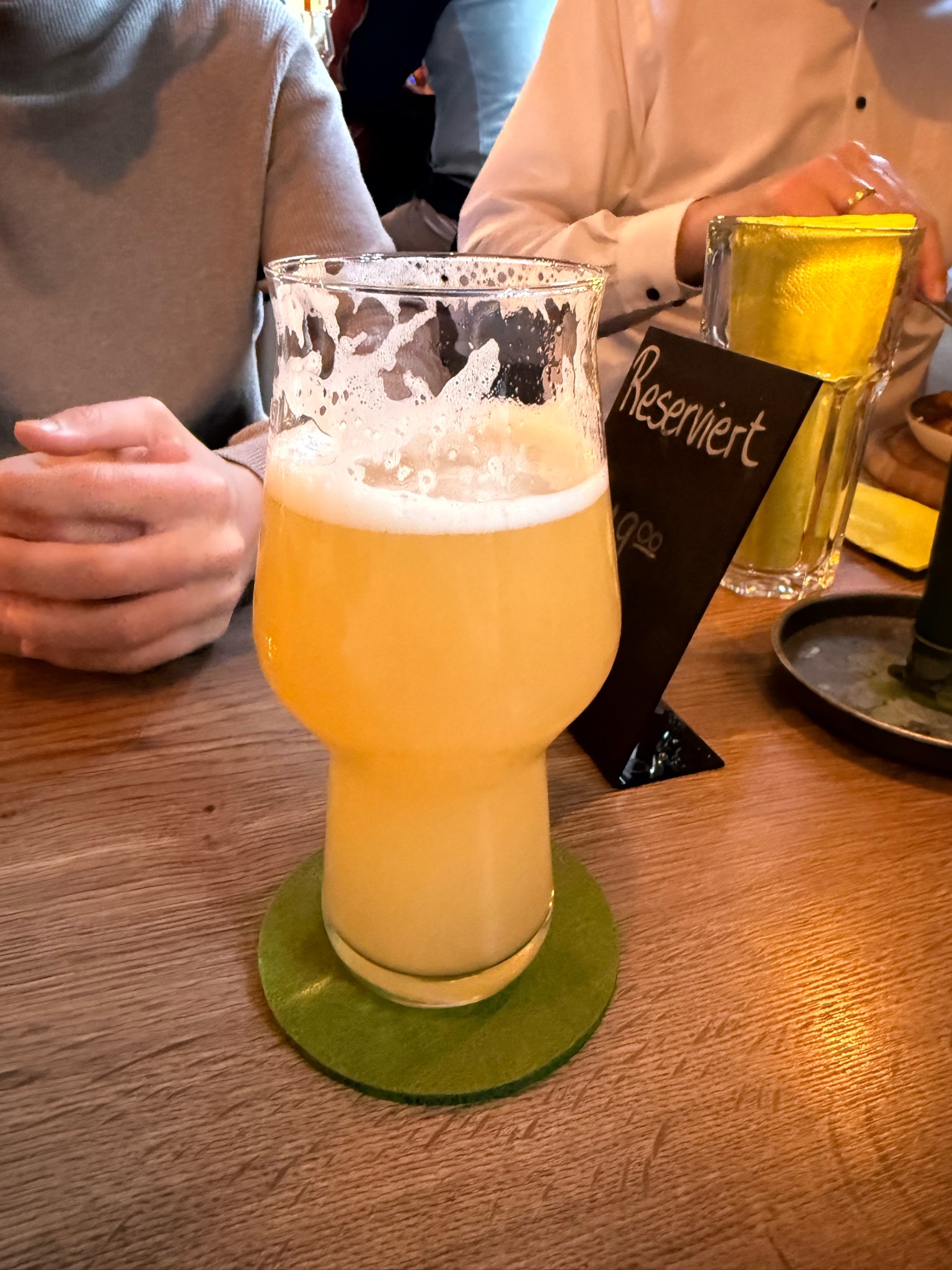Leicht einen Sitzen, Germany