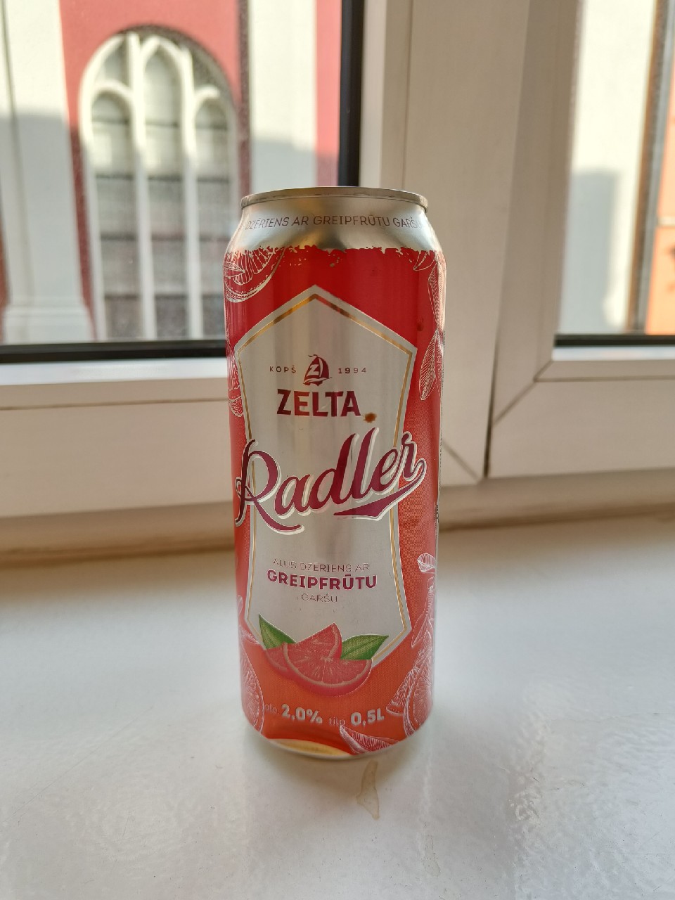 Zelta Radler Alus ar Greipfrūty Sulu, Latvia