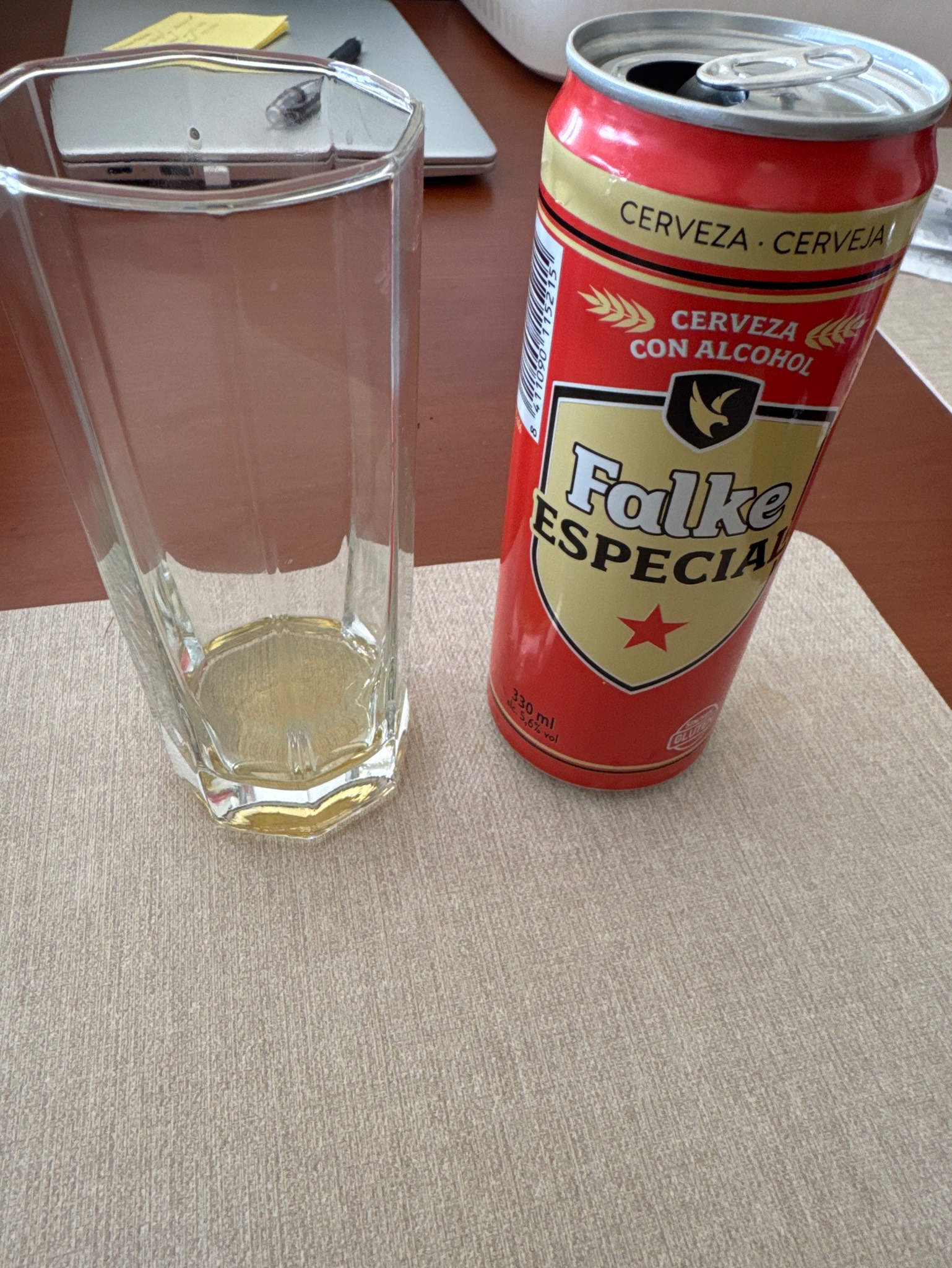 Falke especial, Spain