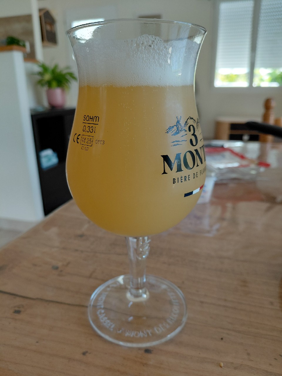Sois Muette Et Tais-Toi, France
