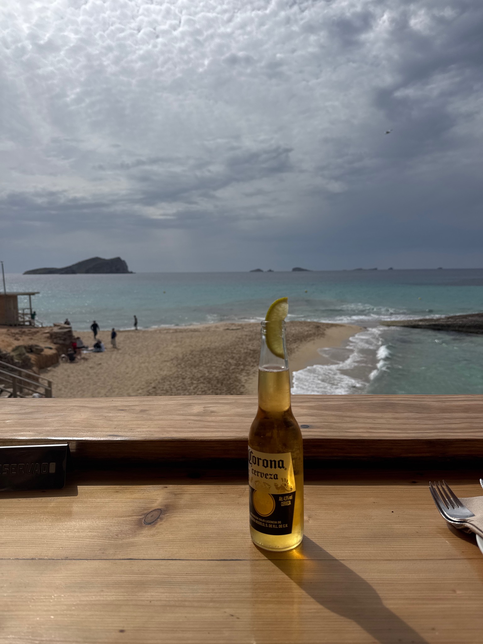 Corona Extra, Grupo Modelo (ABInBev)