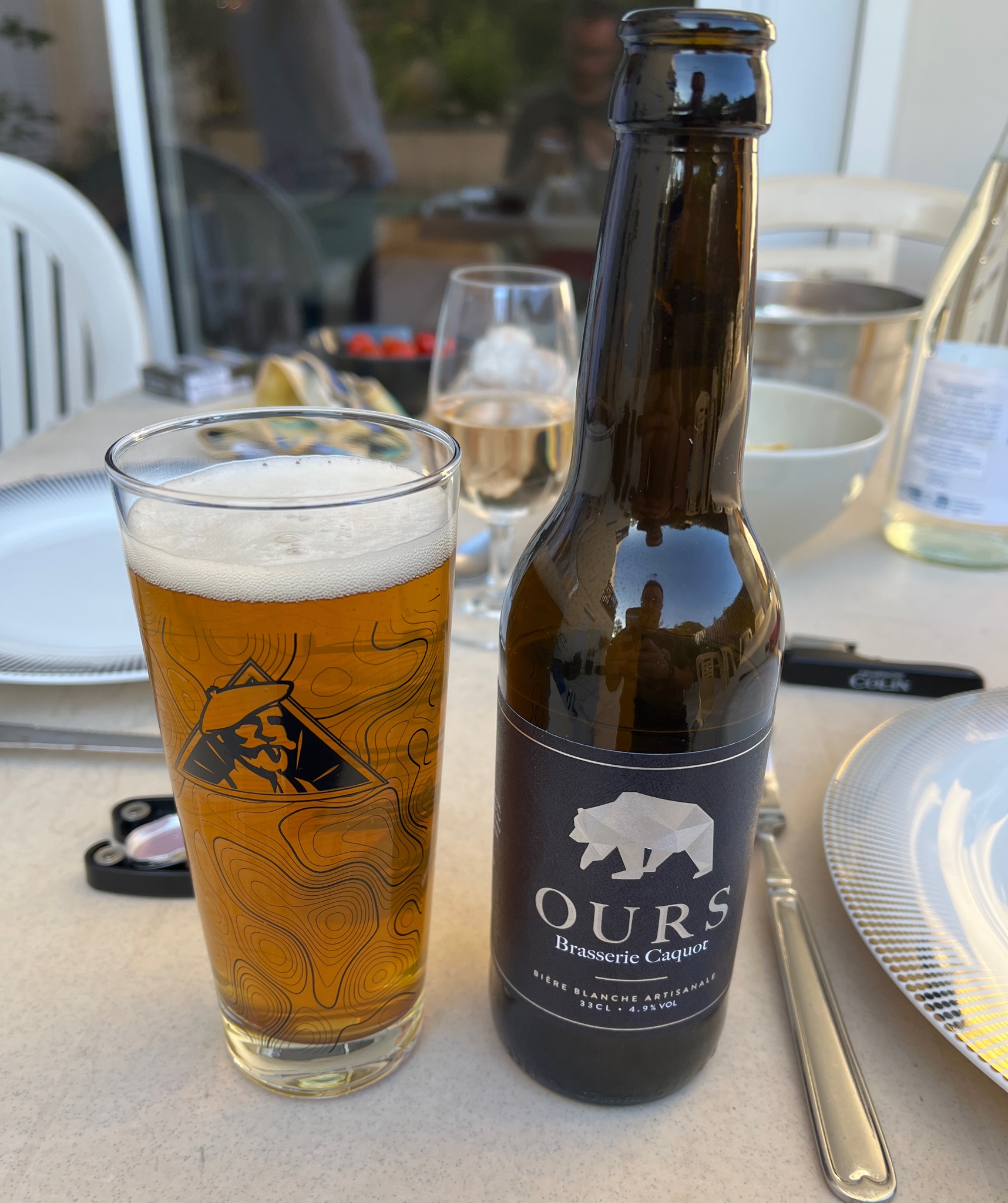 Ours Blanche, France