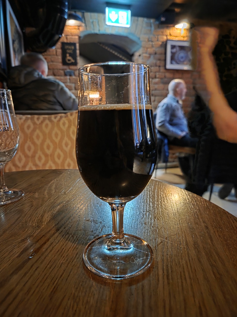 Bonfire Bänger, Põhjala