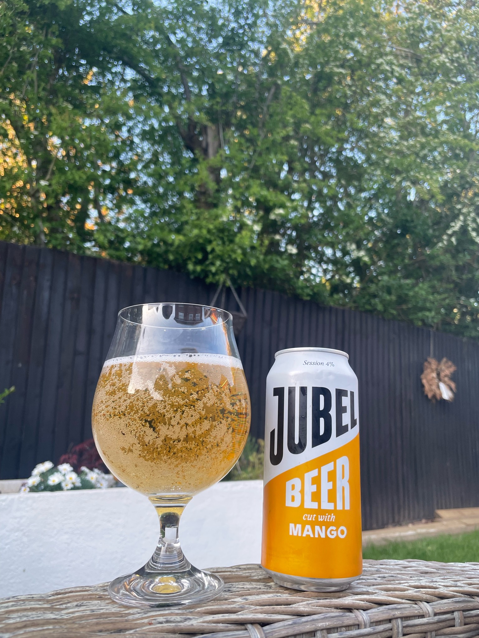 Beer Cut With Peach, Jubel Beer