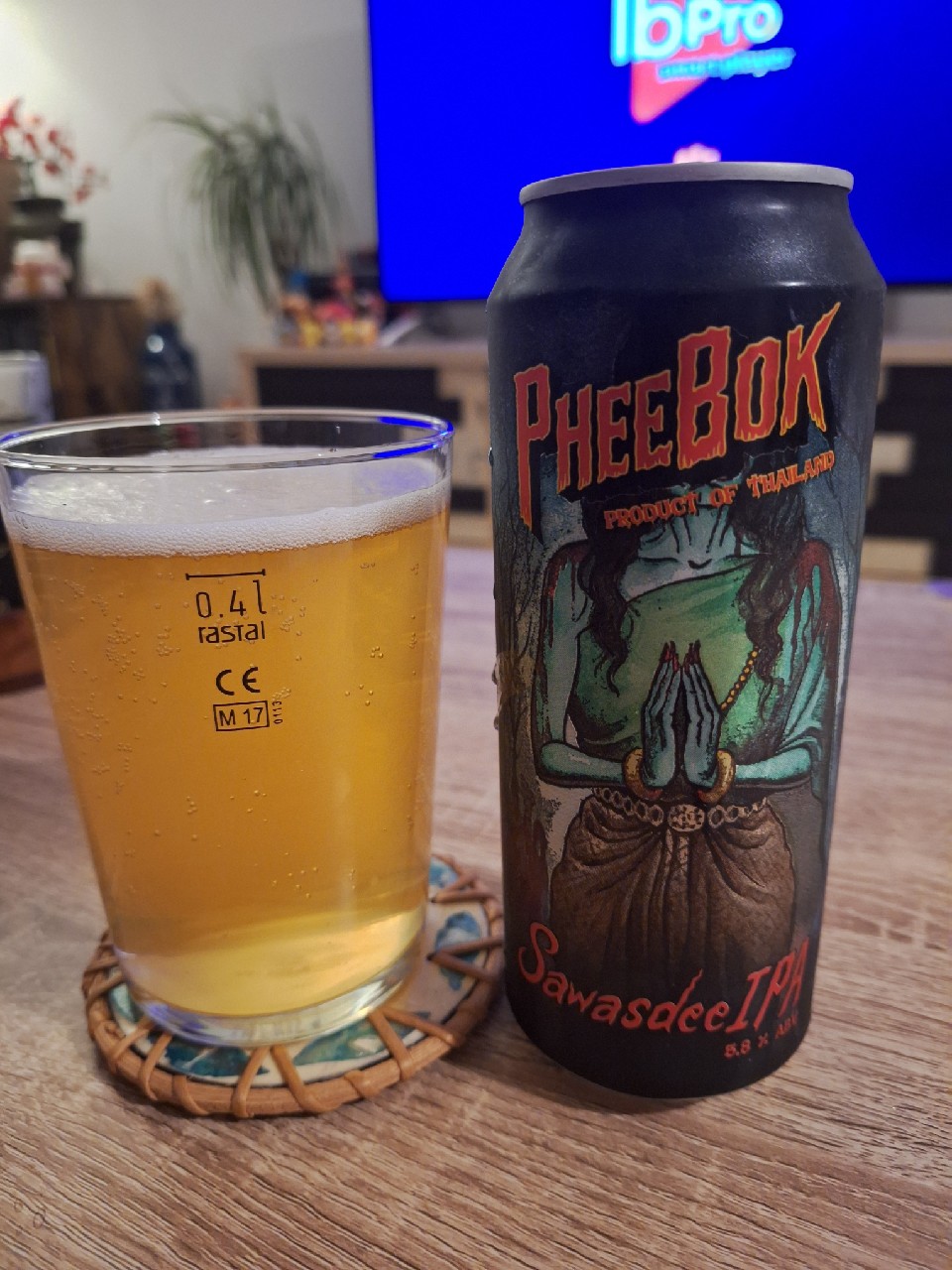 Sawasdee, PheeBok