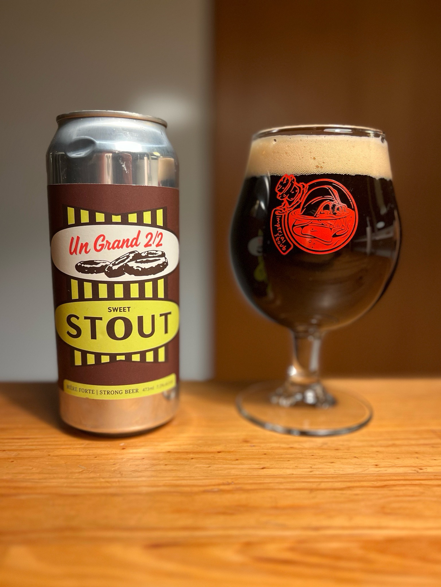 Un Grand 2/2, Brasserie Sir John Brewing Co.
