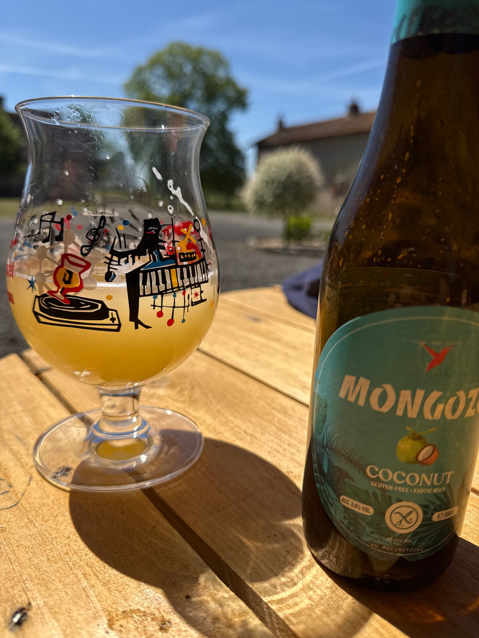 Mongozo Coconut, Belgium