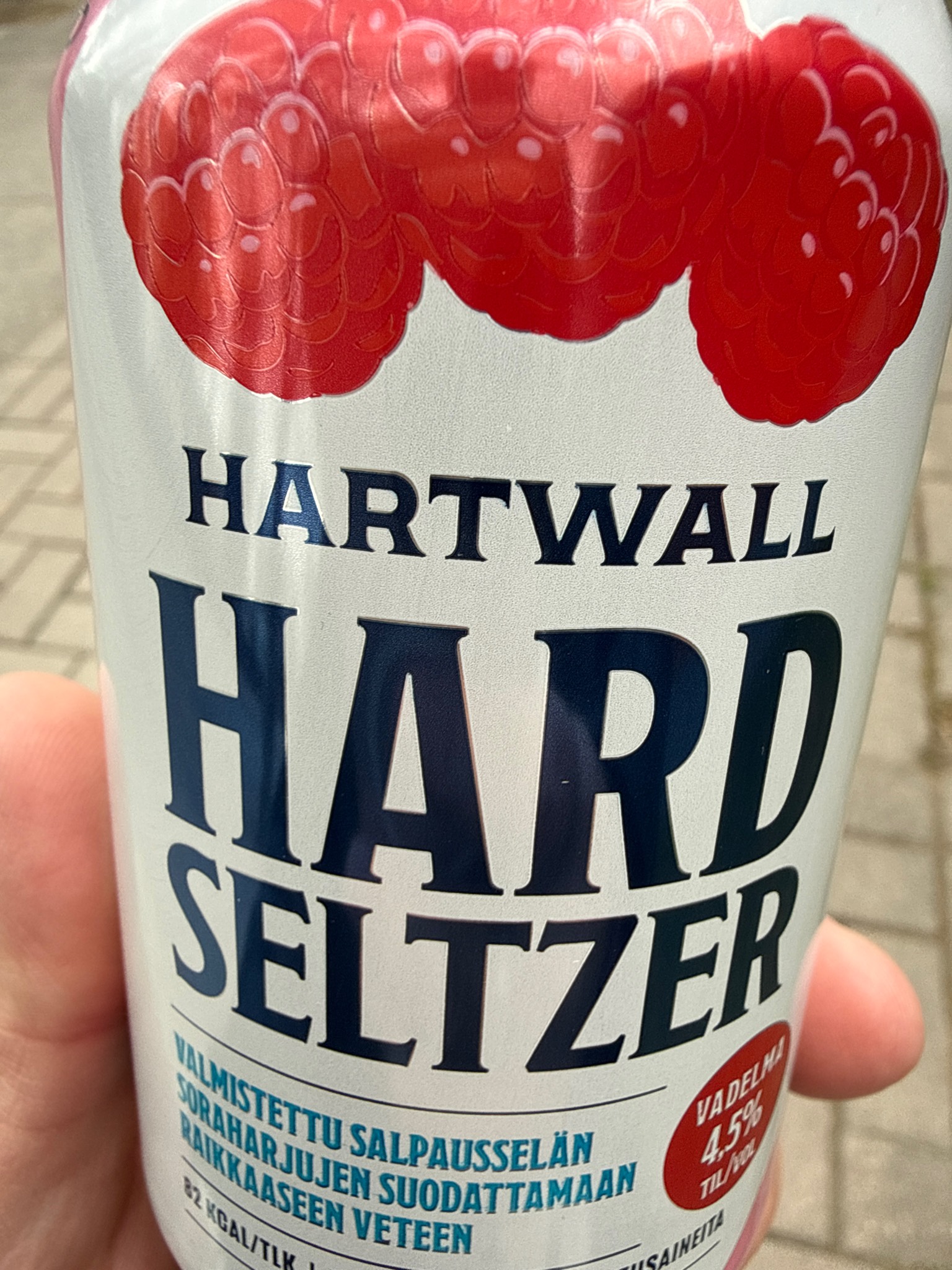 Hartwall Hard Seltzer Vadelma, Finland