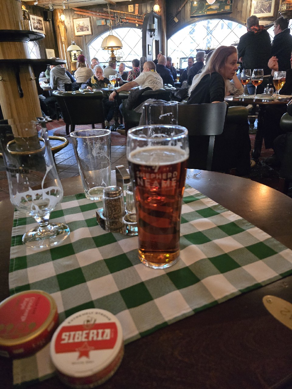 Bishops Finger, Shepherd Neame