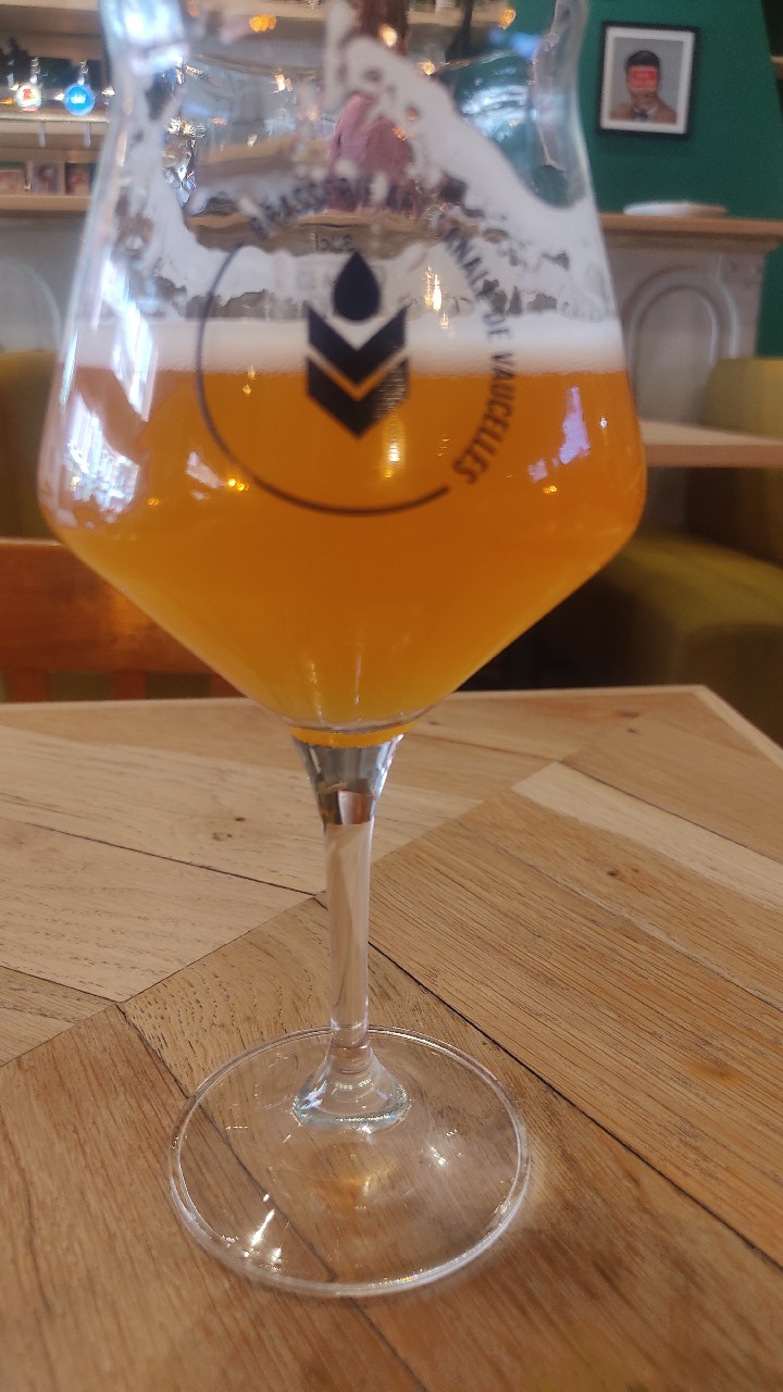 Abbaye De Vaucelles Blonde, Brasserie De Vaucelles