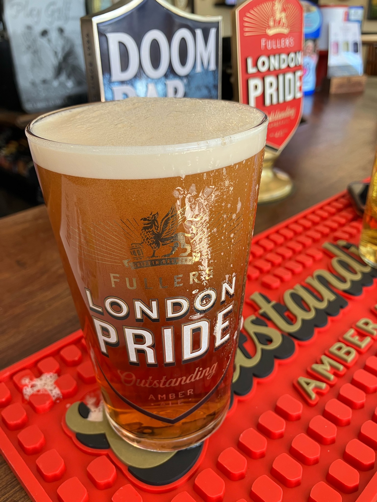 London Pride, Fuller's Griffin Brewery (Asahi Breweries)