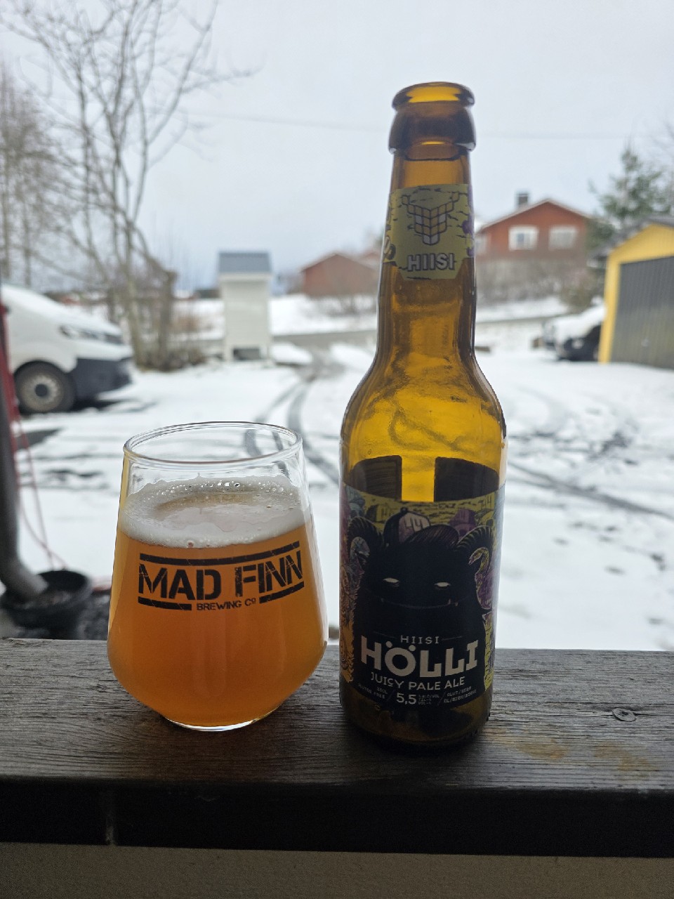 Hölli, Panimo Hiisi