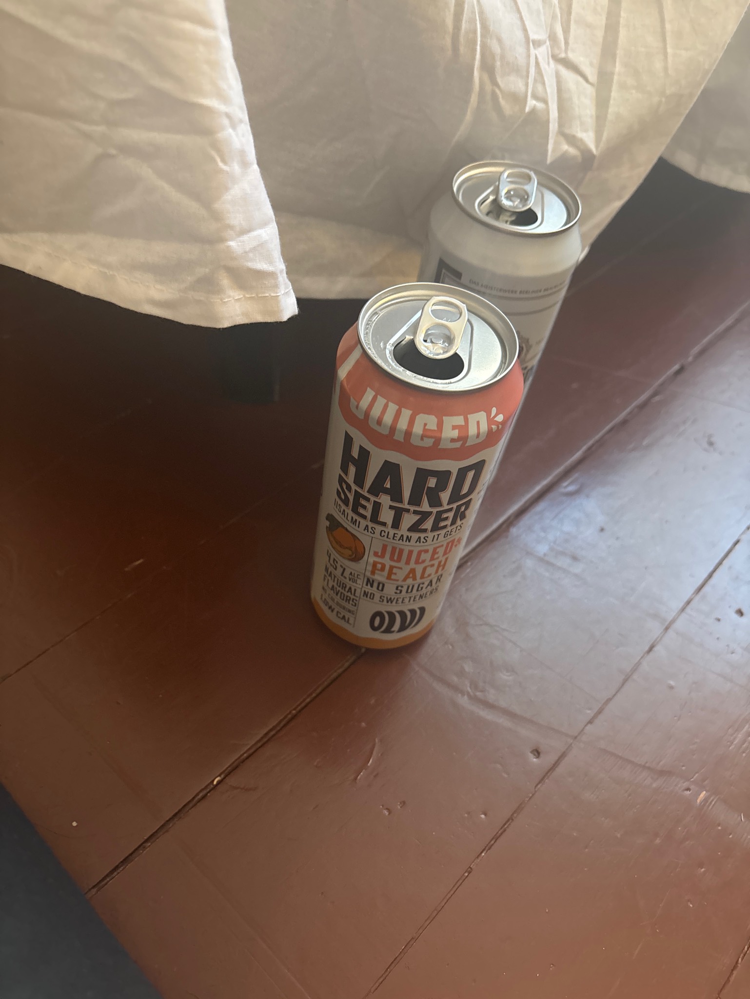 Hard Seltzer Juiced Peach, Finland