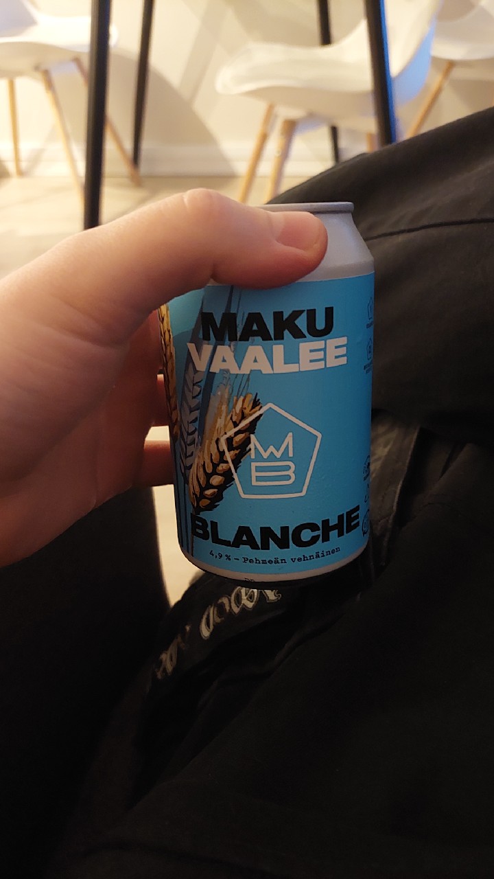 Vaalee Blanche, Finland
