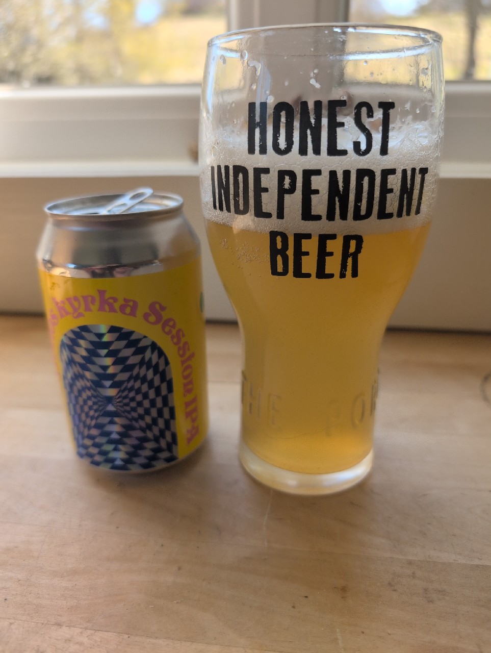 Omnipollos Kyrka Session IPA, Sweden