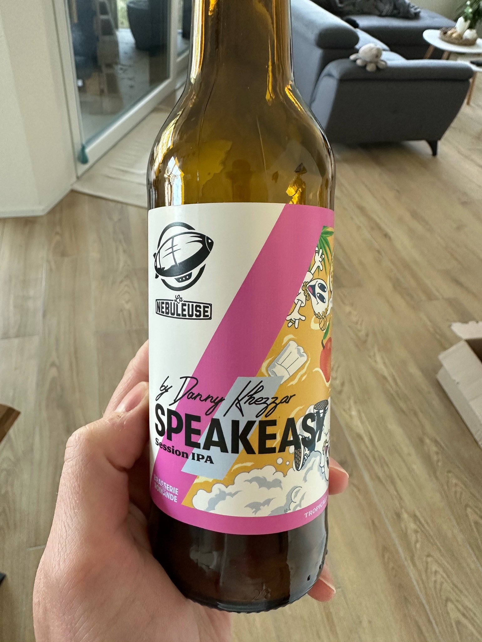 Speakeasy, La Nébuleuse