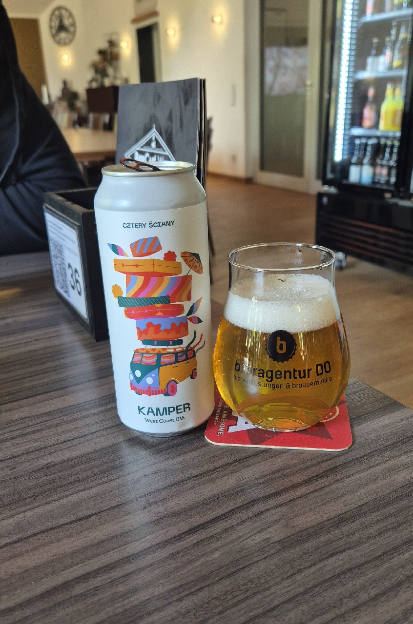 Kamper, Cztery Ściany / Four Walls Brewery