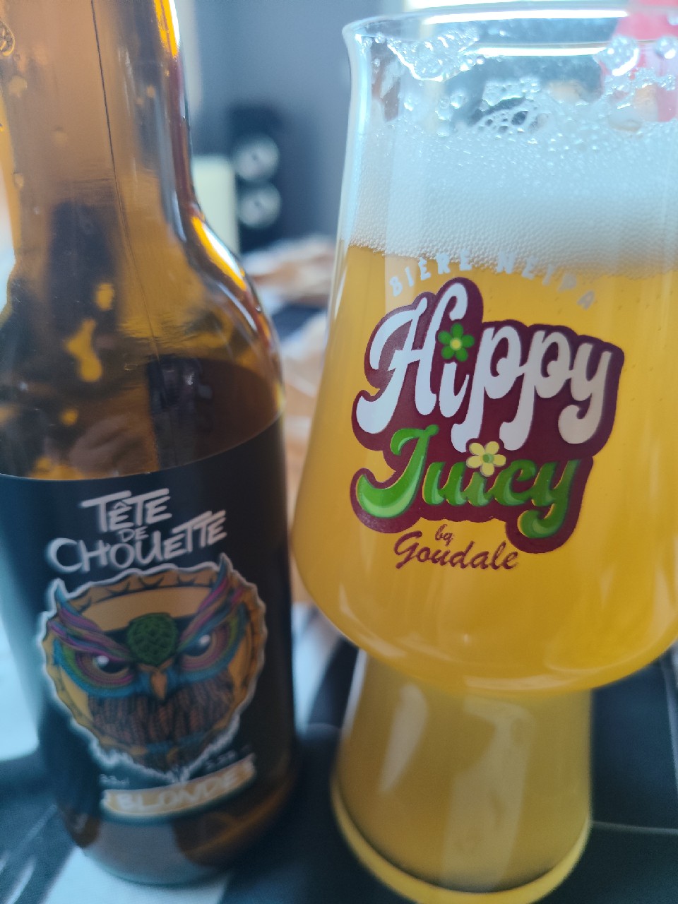 Tête De Chouette Blonde, France